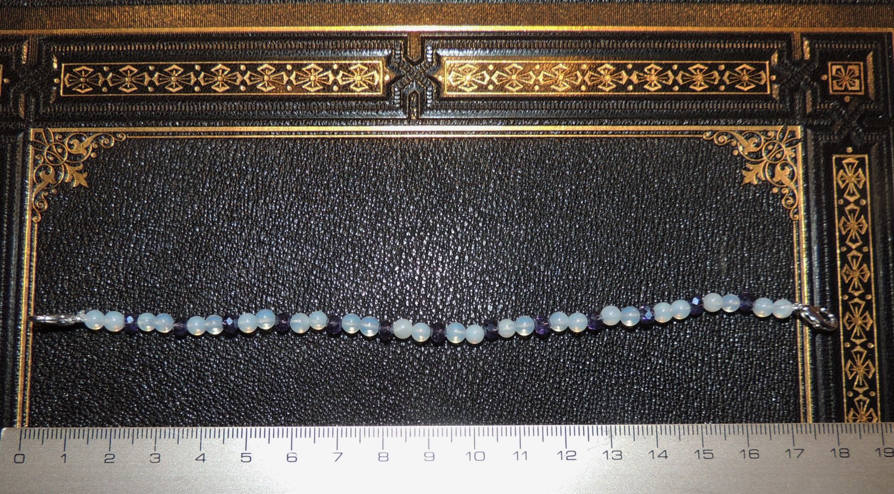 Heilsteine Armband aus Opalith und lila Schmucksteinen 18cm lang neuwertig