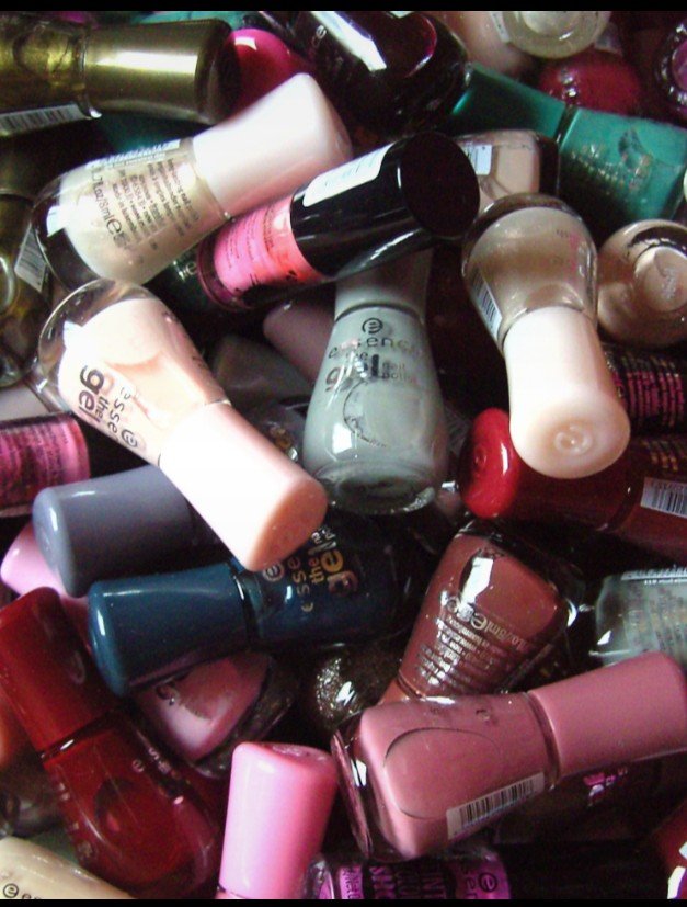 10 willkürlich zusammen gestellte Nagellacke aus meiner Sammlung, alle neu