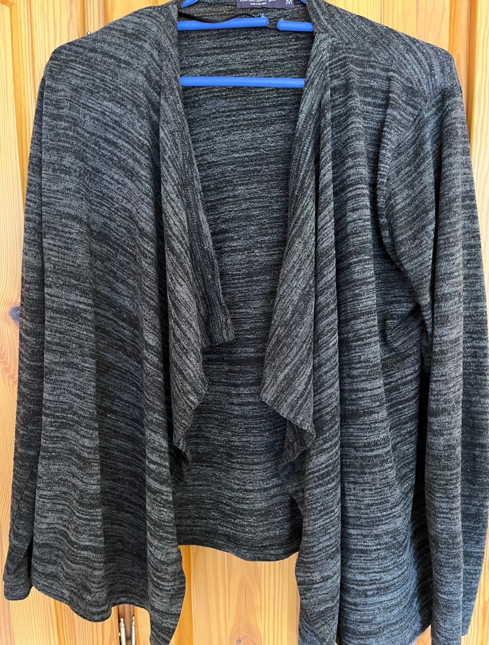 leichte Strickjacke