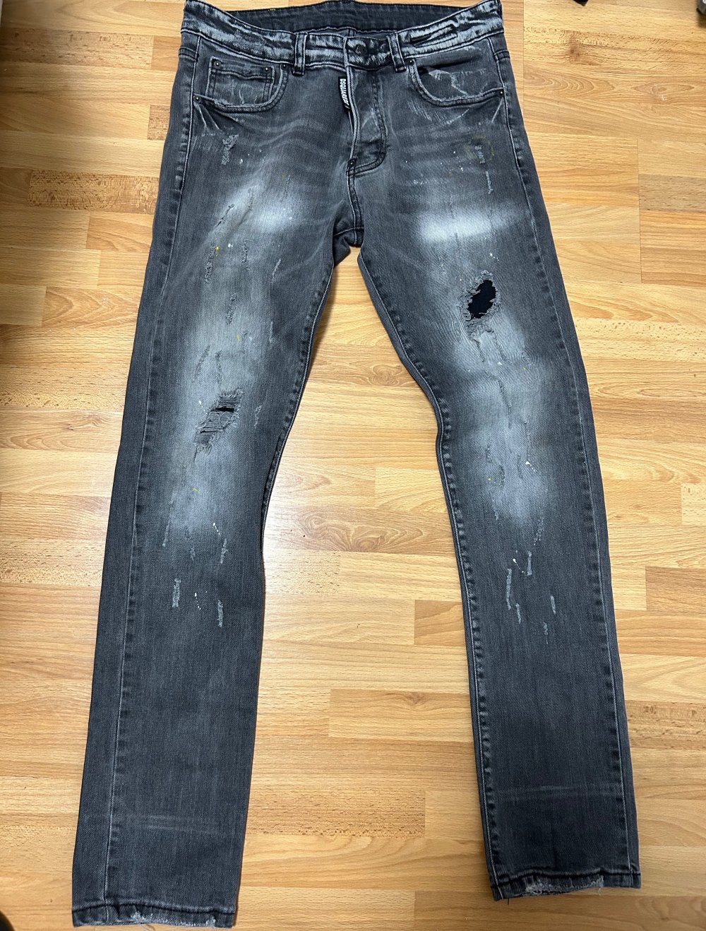 jeans