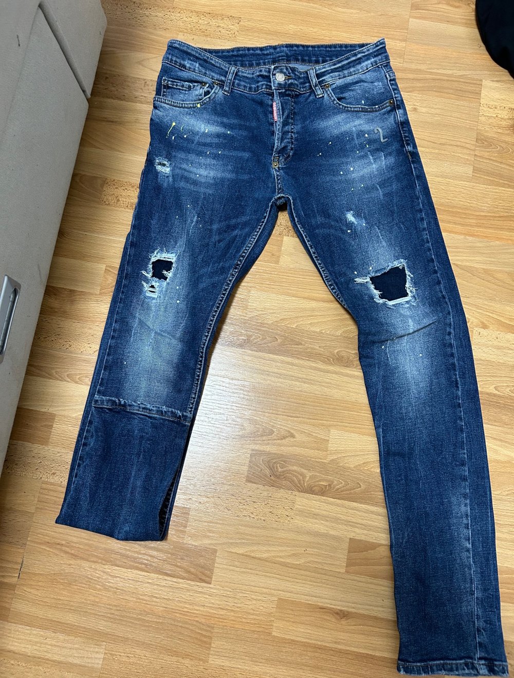 jeans