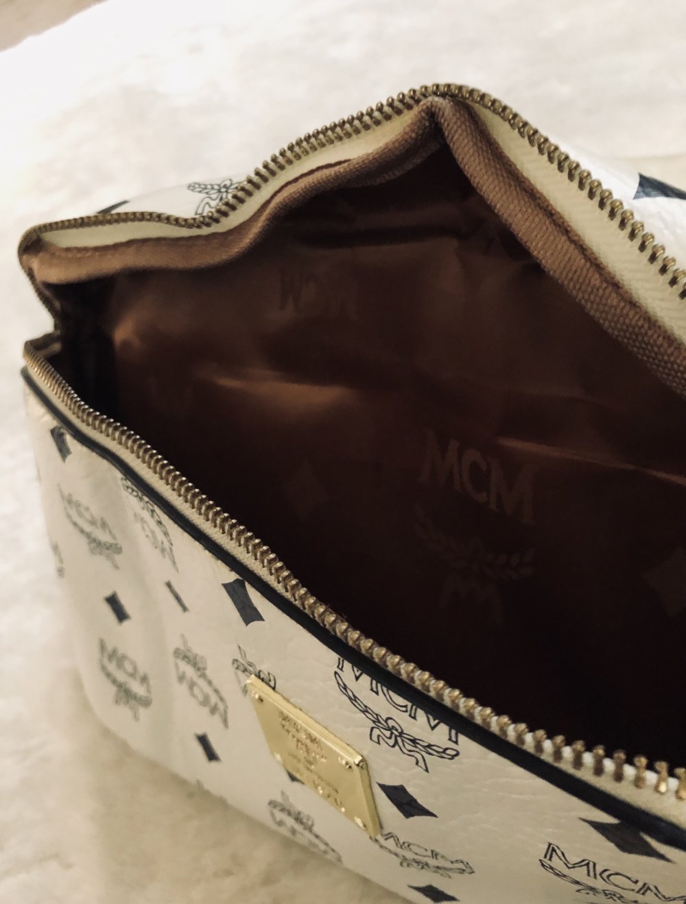 MCM Bauchtasche ?