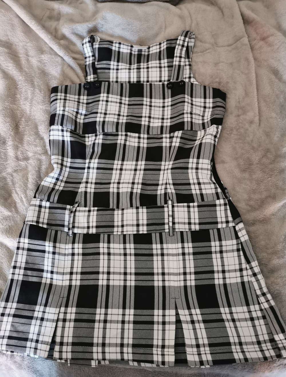 Kleid