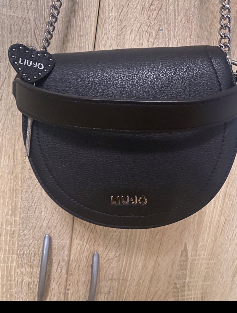 eine neue Tasche von liujo