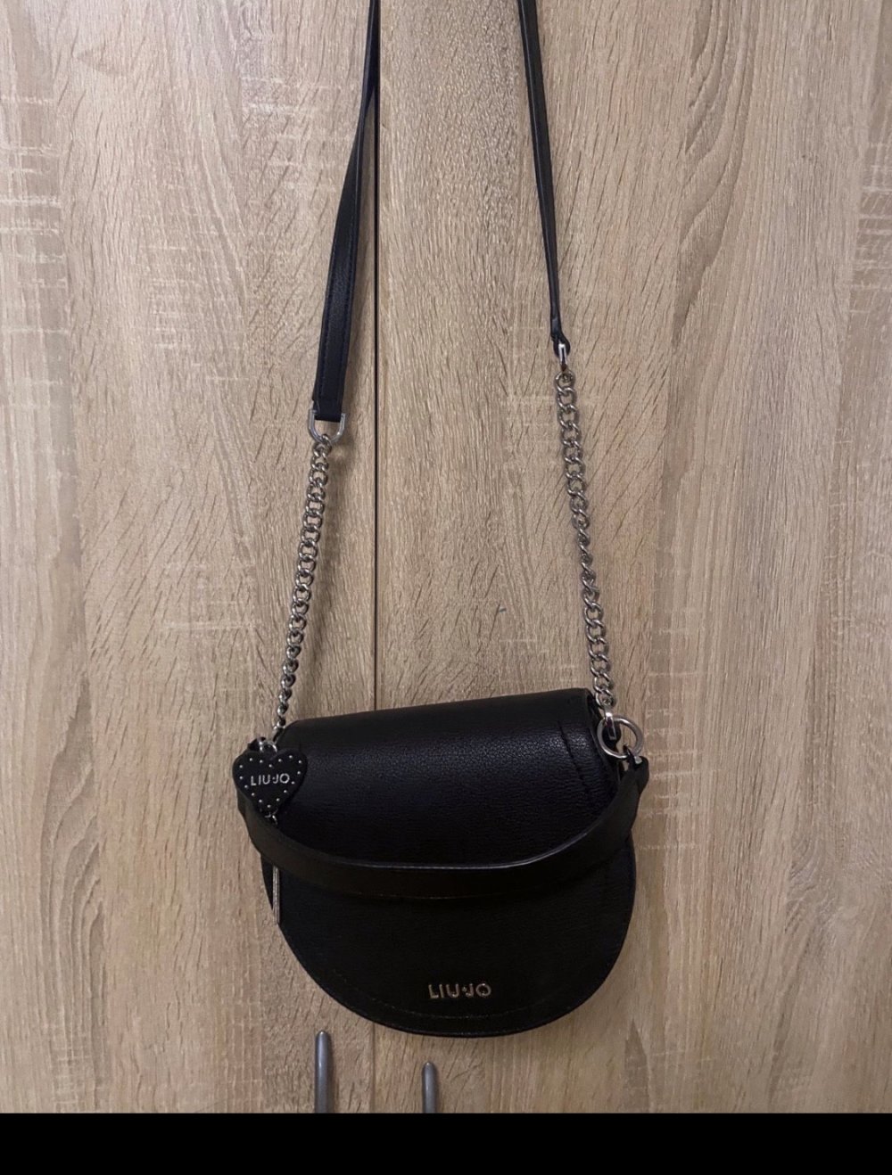 eine neue Tasche von liujo