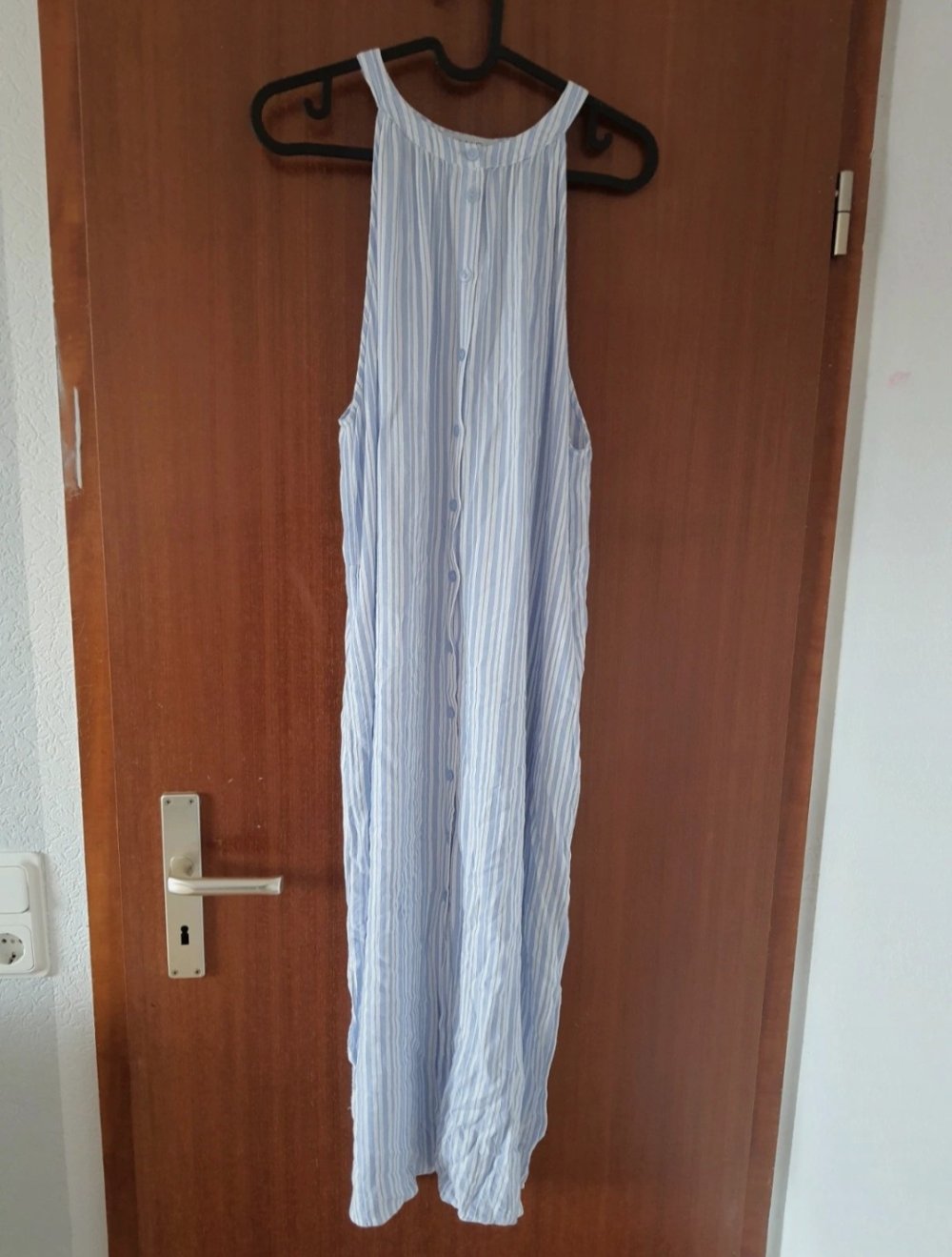 schulterfreies Kleid