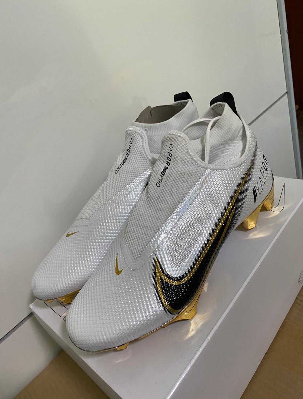 Nike Varpor Edge 360 Pro