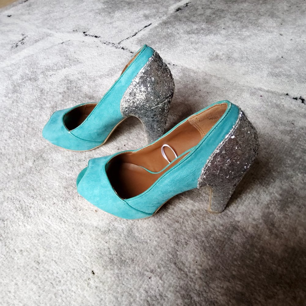 Pumps High Heels von atmosphere Größe 38 türkis mit Glitzer