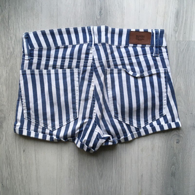 kurze Hose streifen 
