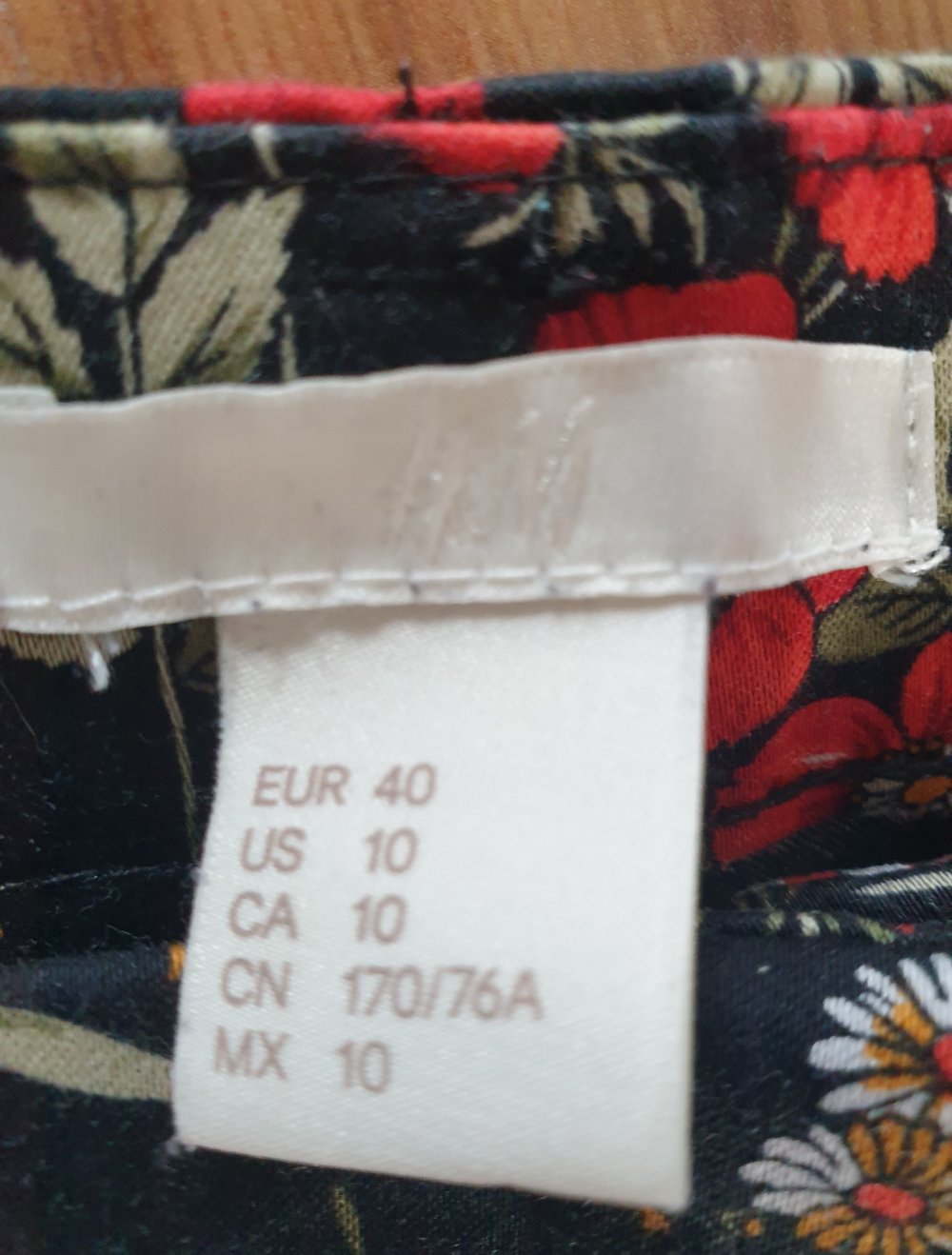 Hose Blumenmuster Größe 40