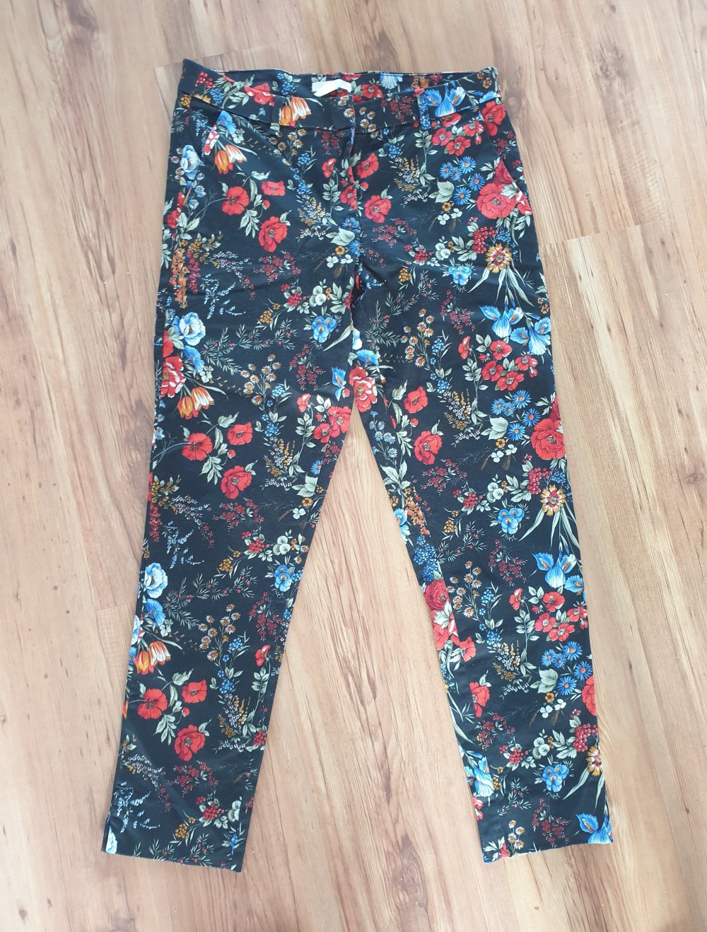 Hose Blumenmuster Größe 40