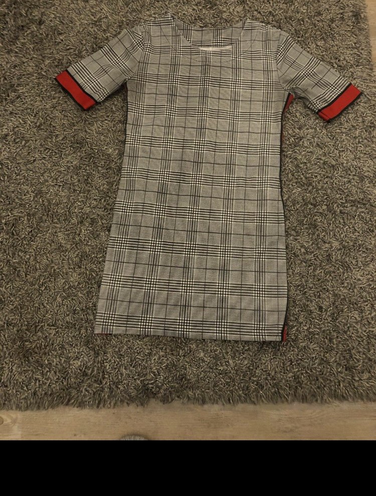 Kleid