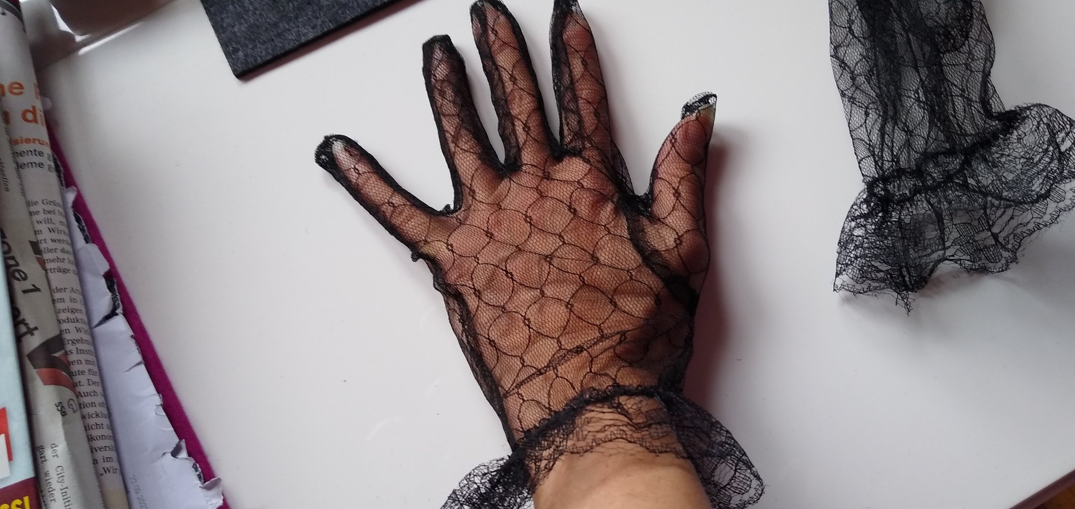 NEU: Spitzenhandschuhe schwarz ungetragen