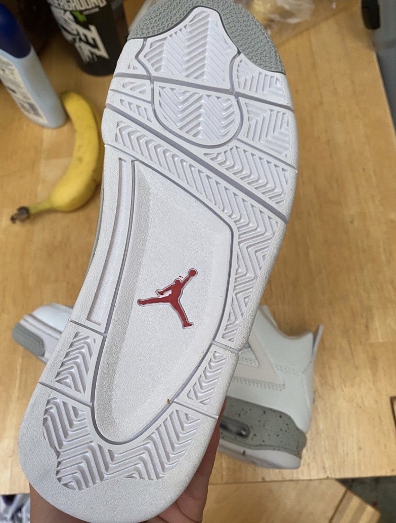 Jordan 4