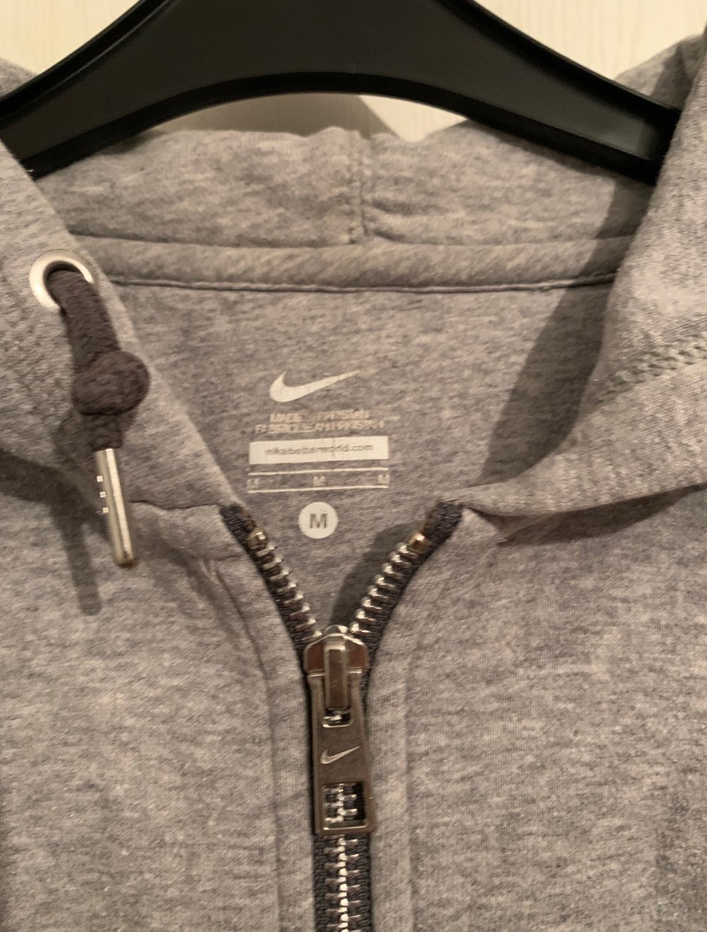 Nike Strickjacke Gr. M wie Neu NP 75€ grau