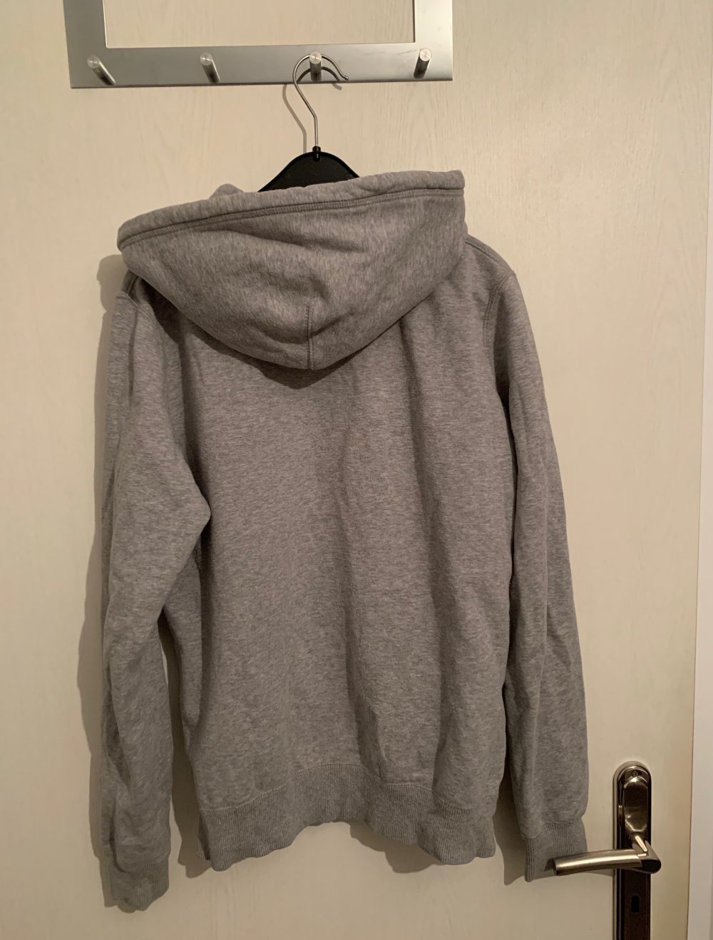 Nike Strickjacke Gr. M wie Neu NP 75€ grau