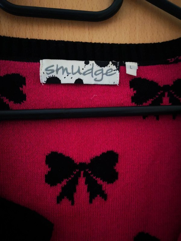 Kurze Strickjacke schwarz pink Schleifen Emo kawaii Emo