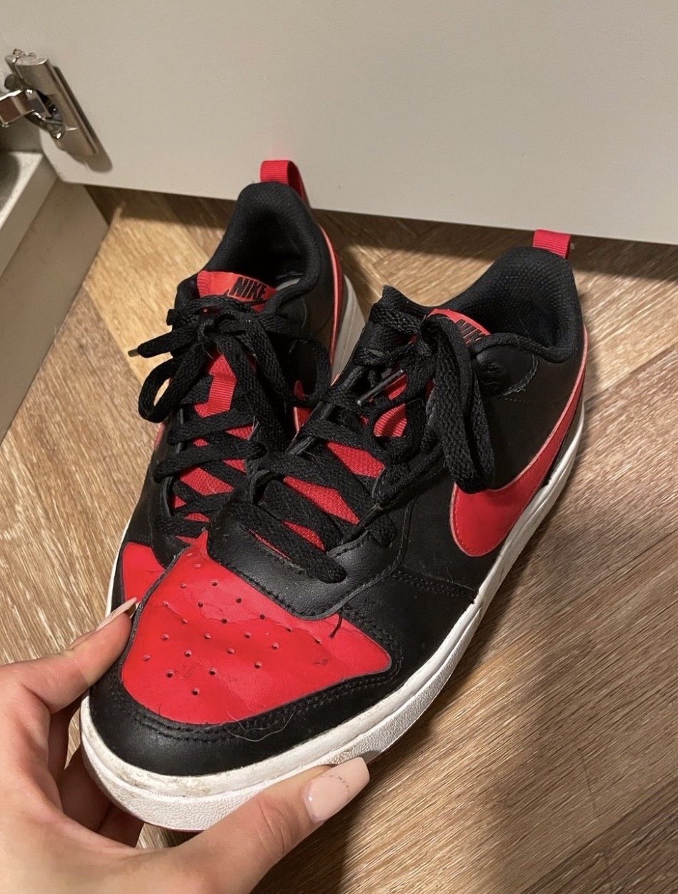 Nike Dunk Schuhe in rot schwarz