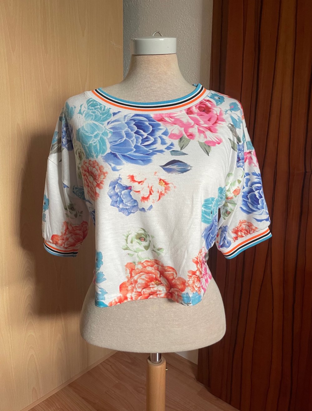 Crop Shirt