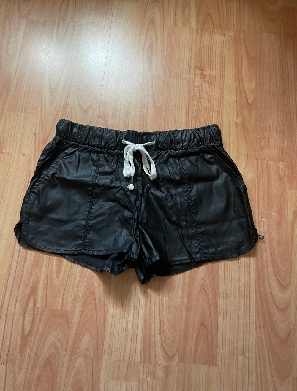 Leder Short