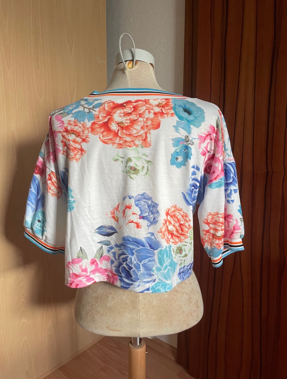 Crop Shirt