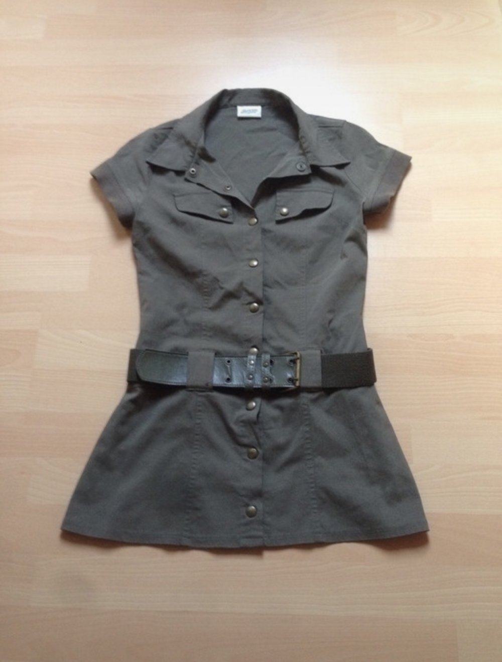 Blusen Kleid