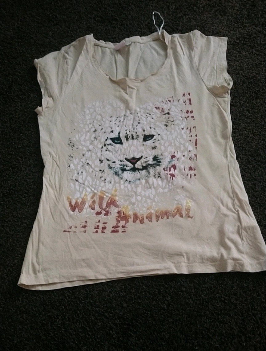 Statement T-Shirt