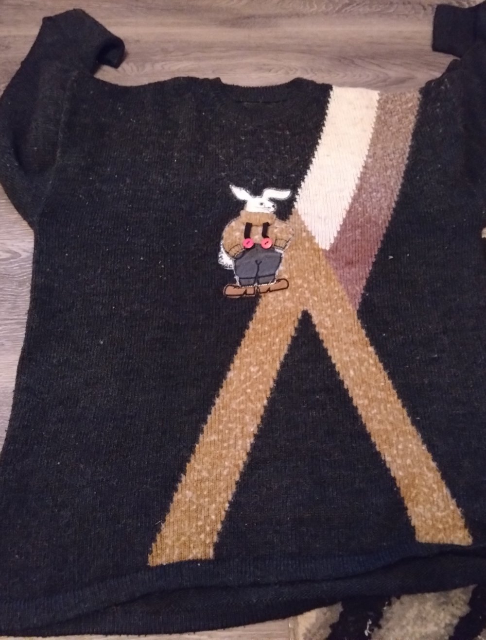 sehr alter Pulli