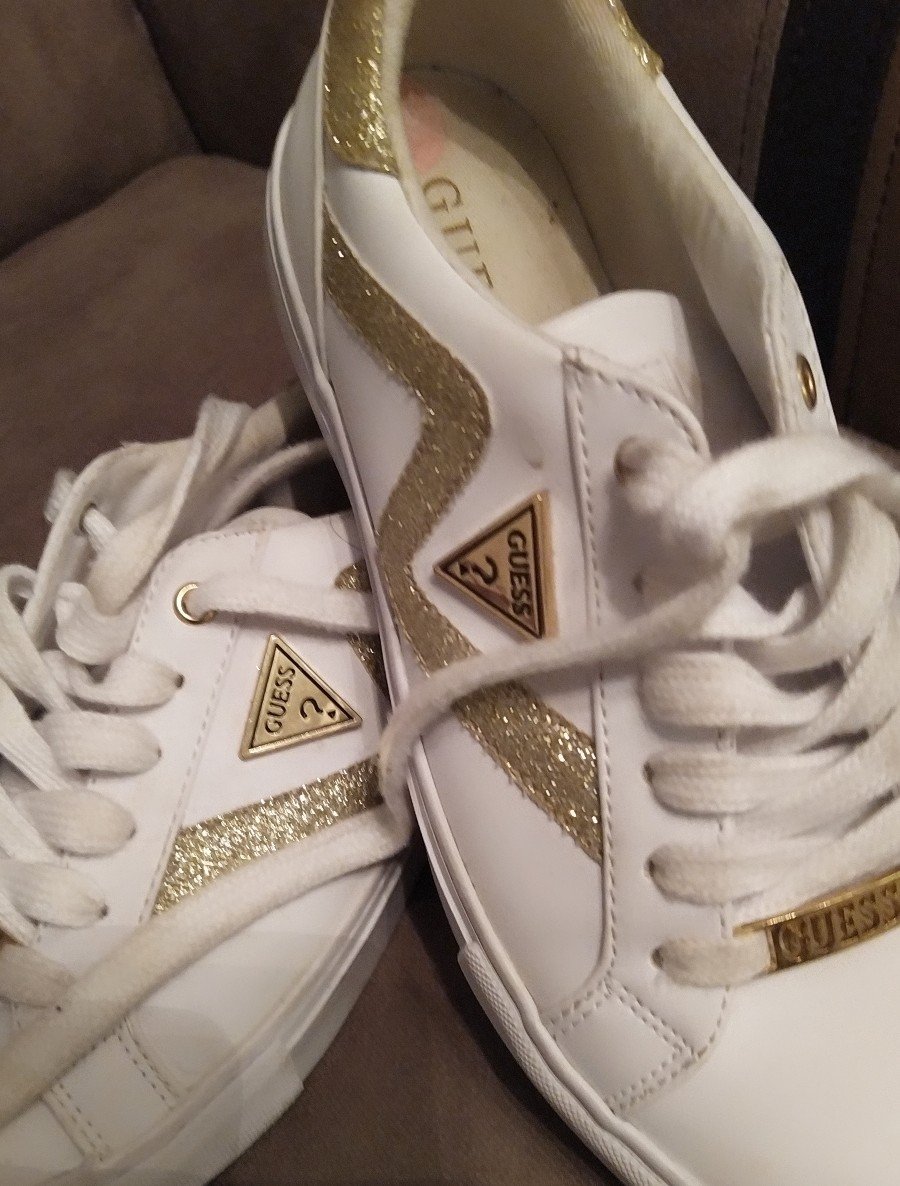 Guess Schuhe