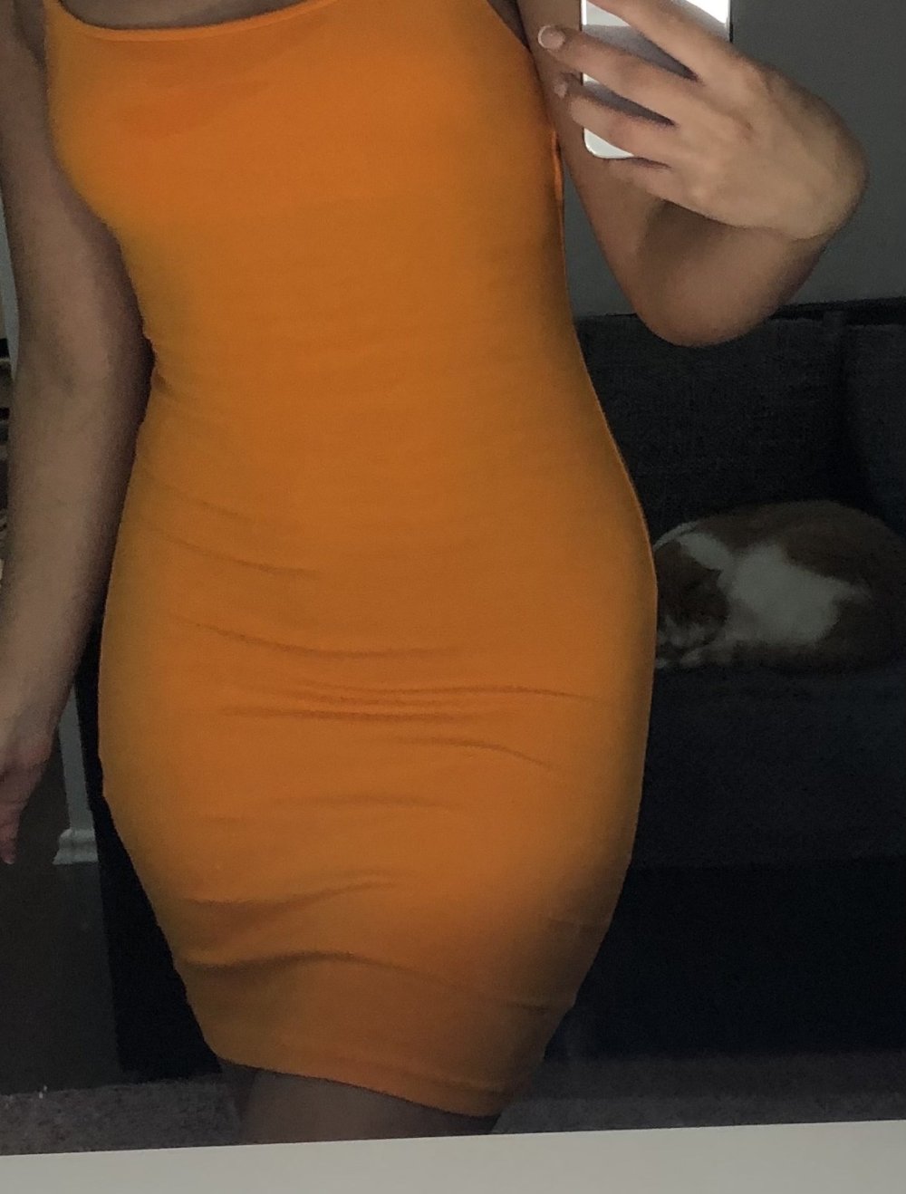 orangenes Kleid