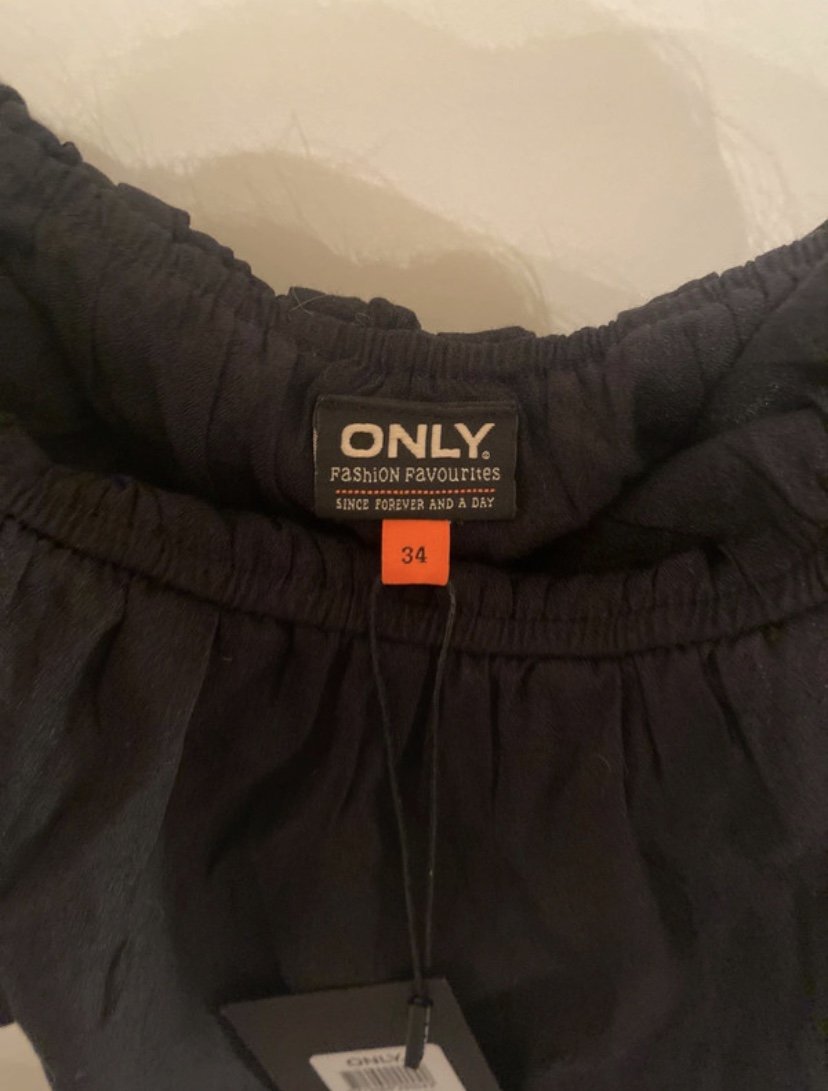 Jumpsuit in Schwarz