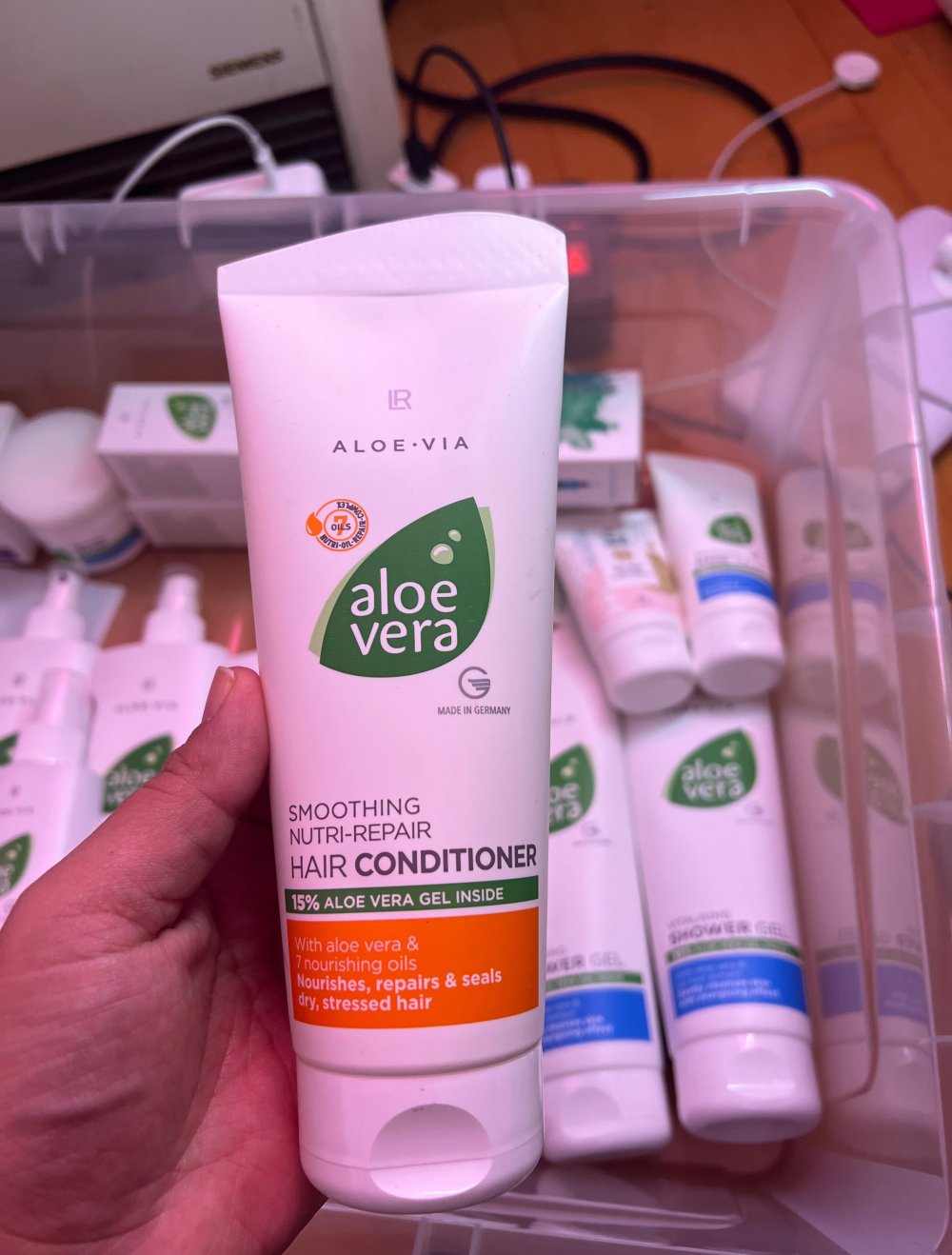 2. Hair conditioner