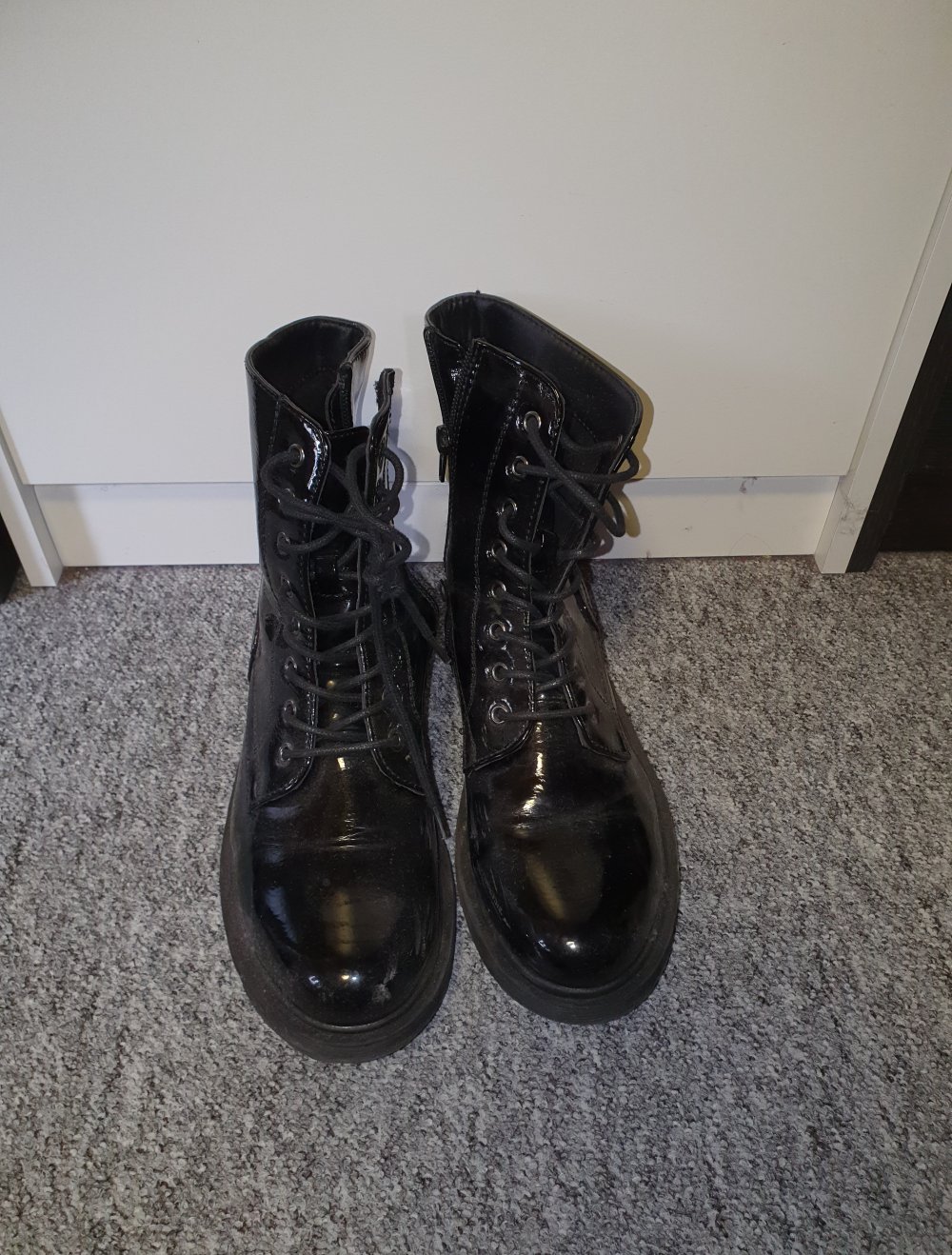 Lackboots