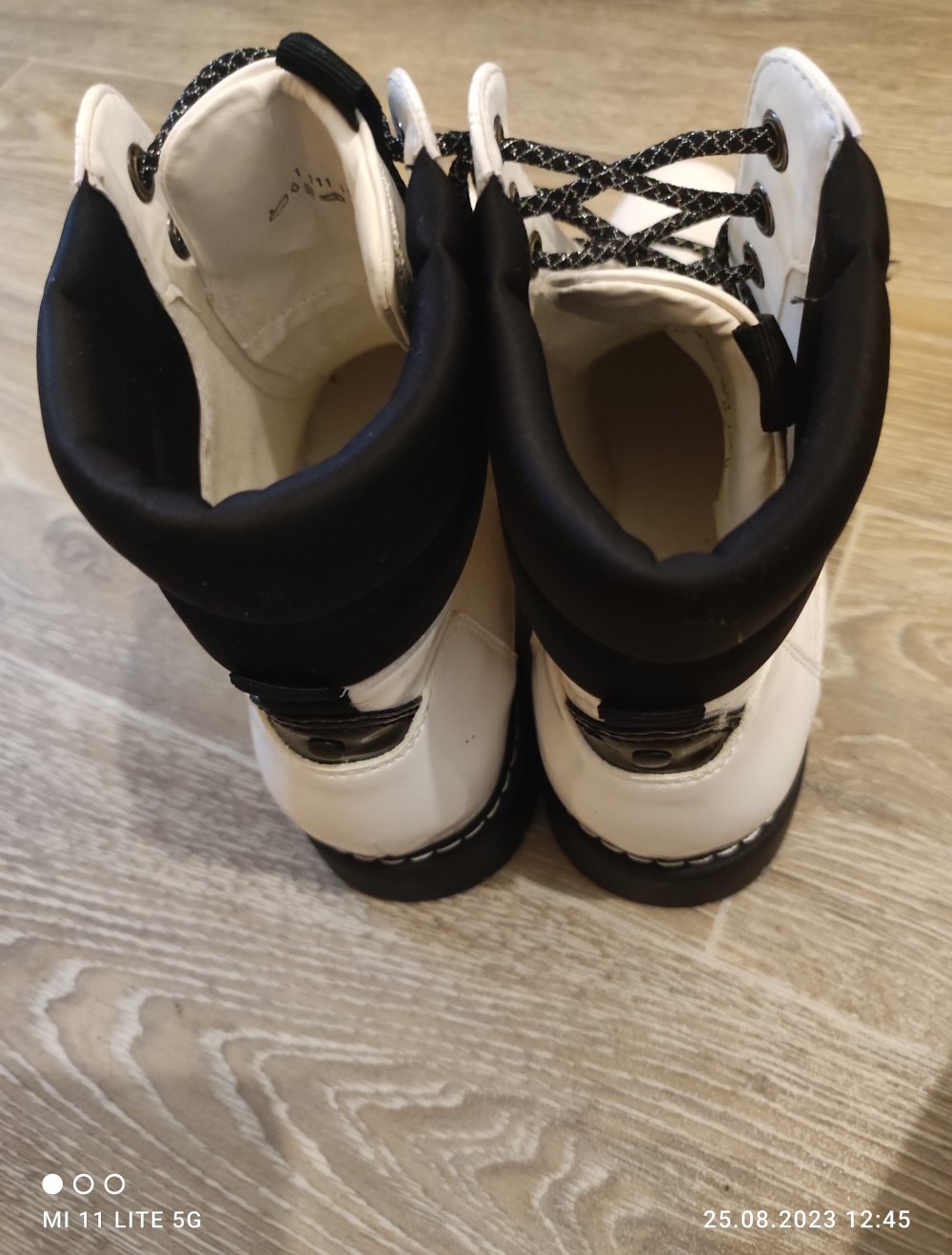 Damen Boots
