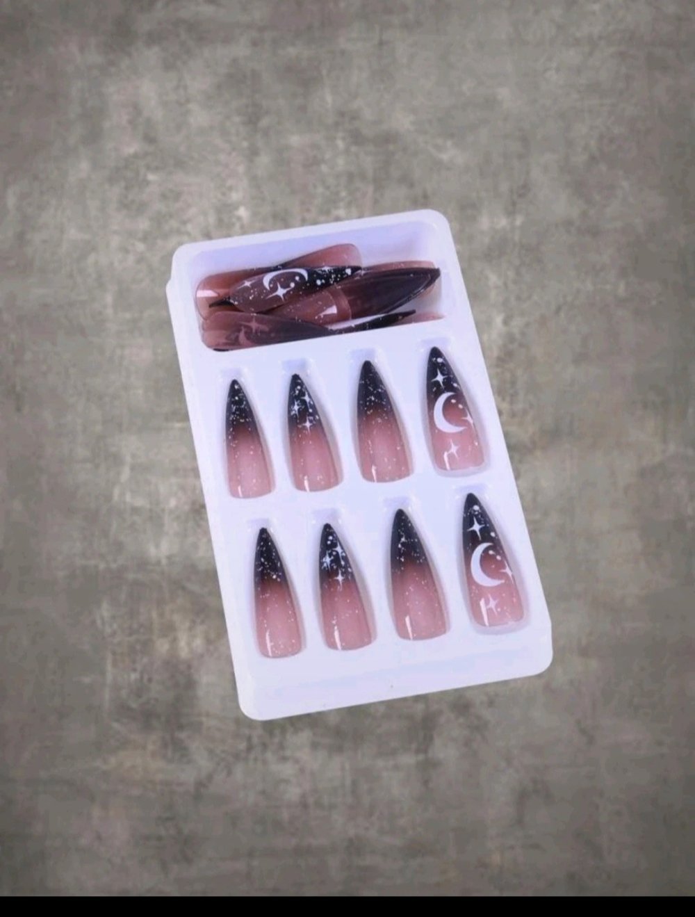 24er Set Aufklebenägel mit Sternendesign