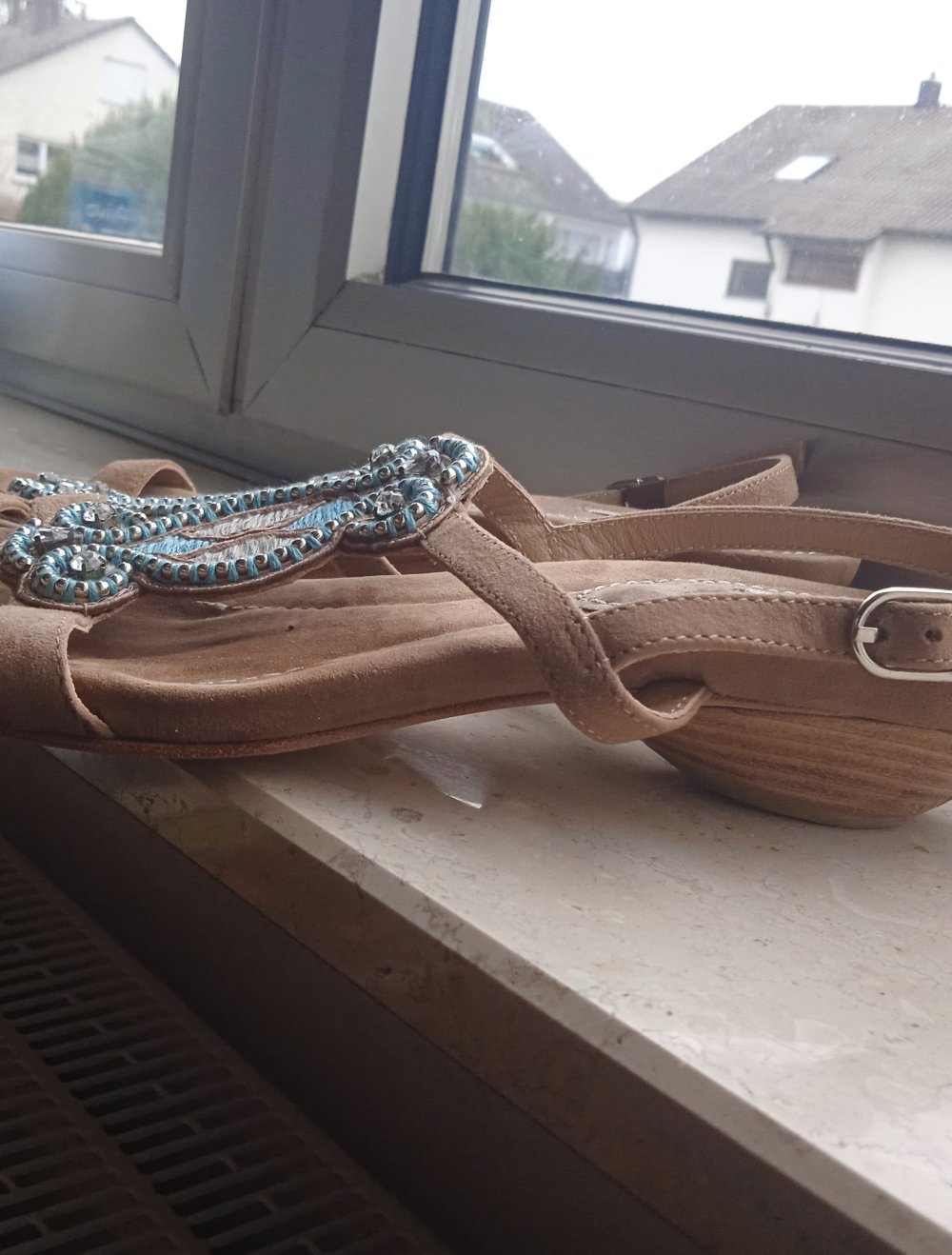 Verkaufe schöne Sandalen