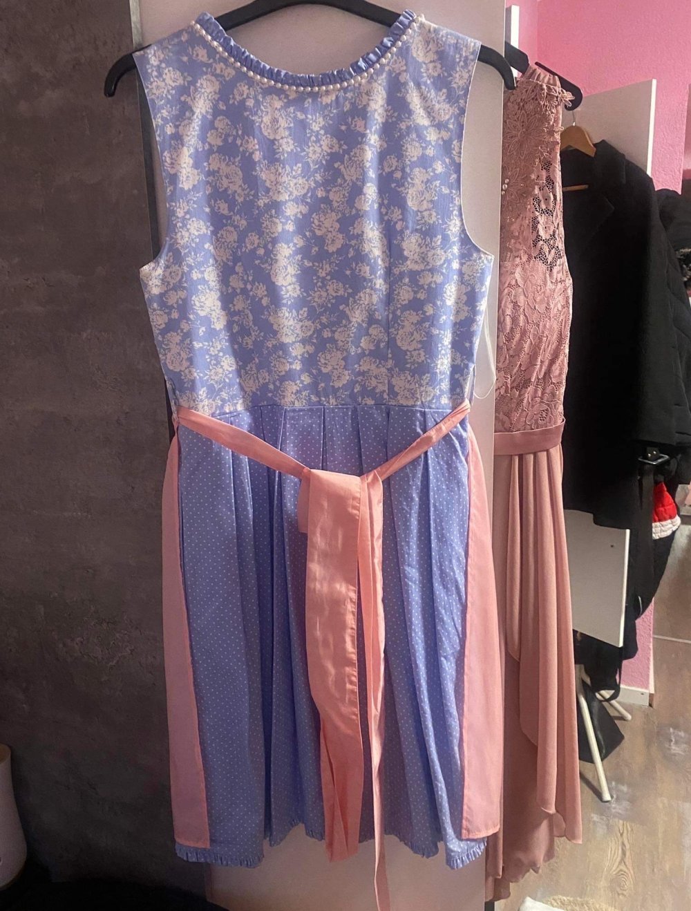 Dirndl