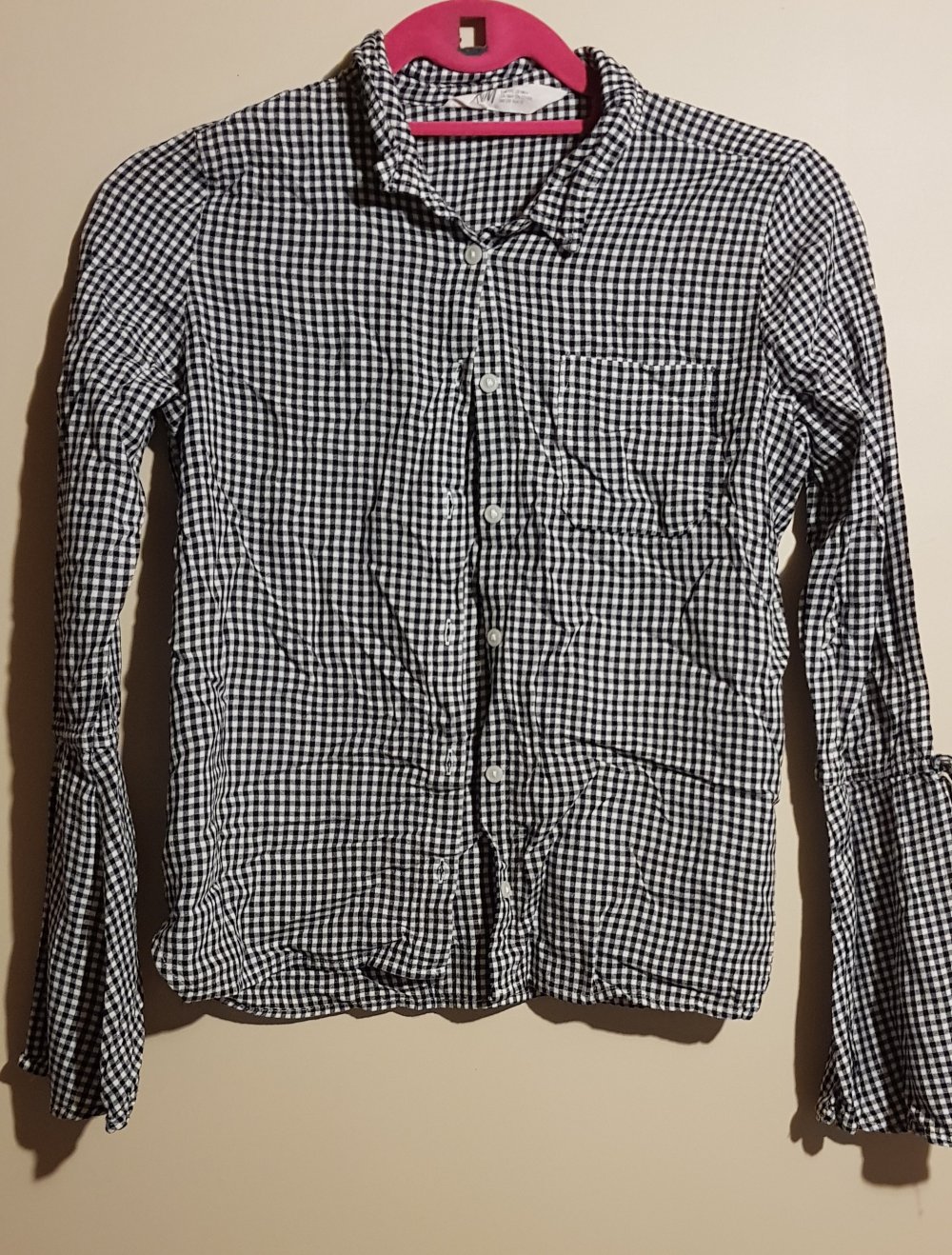 süsses Hemd von H&M in 170 ausgestellte Ärmel