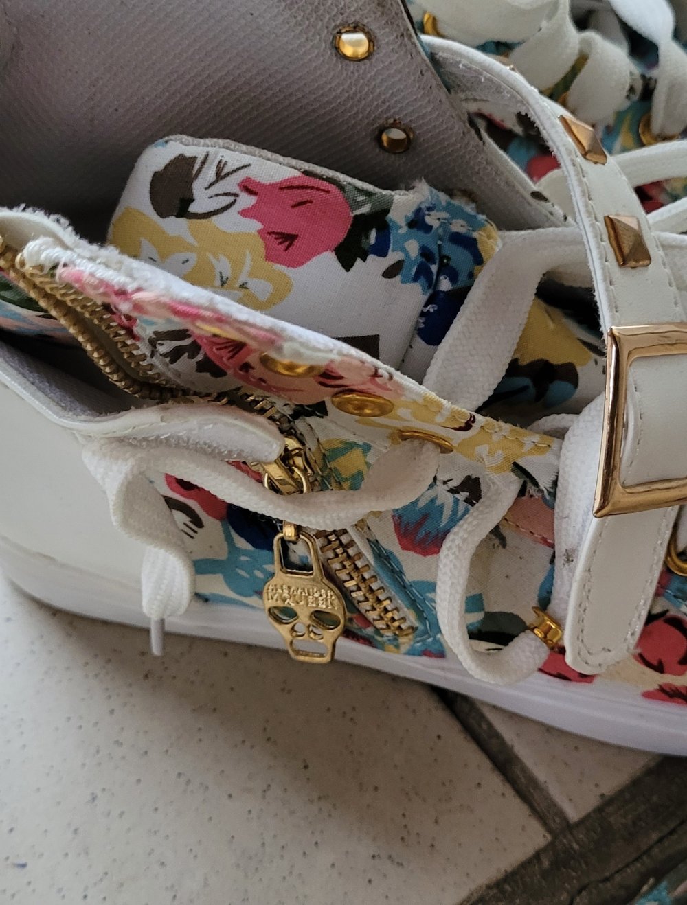 sneaker