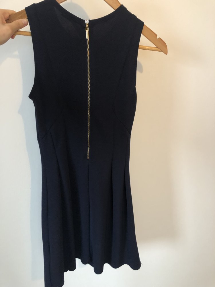 Blaues Abendkleid