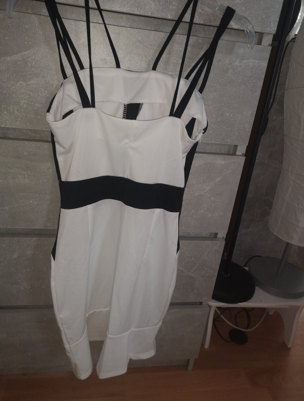 Kleid