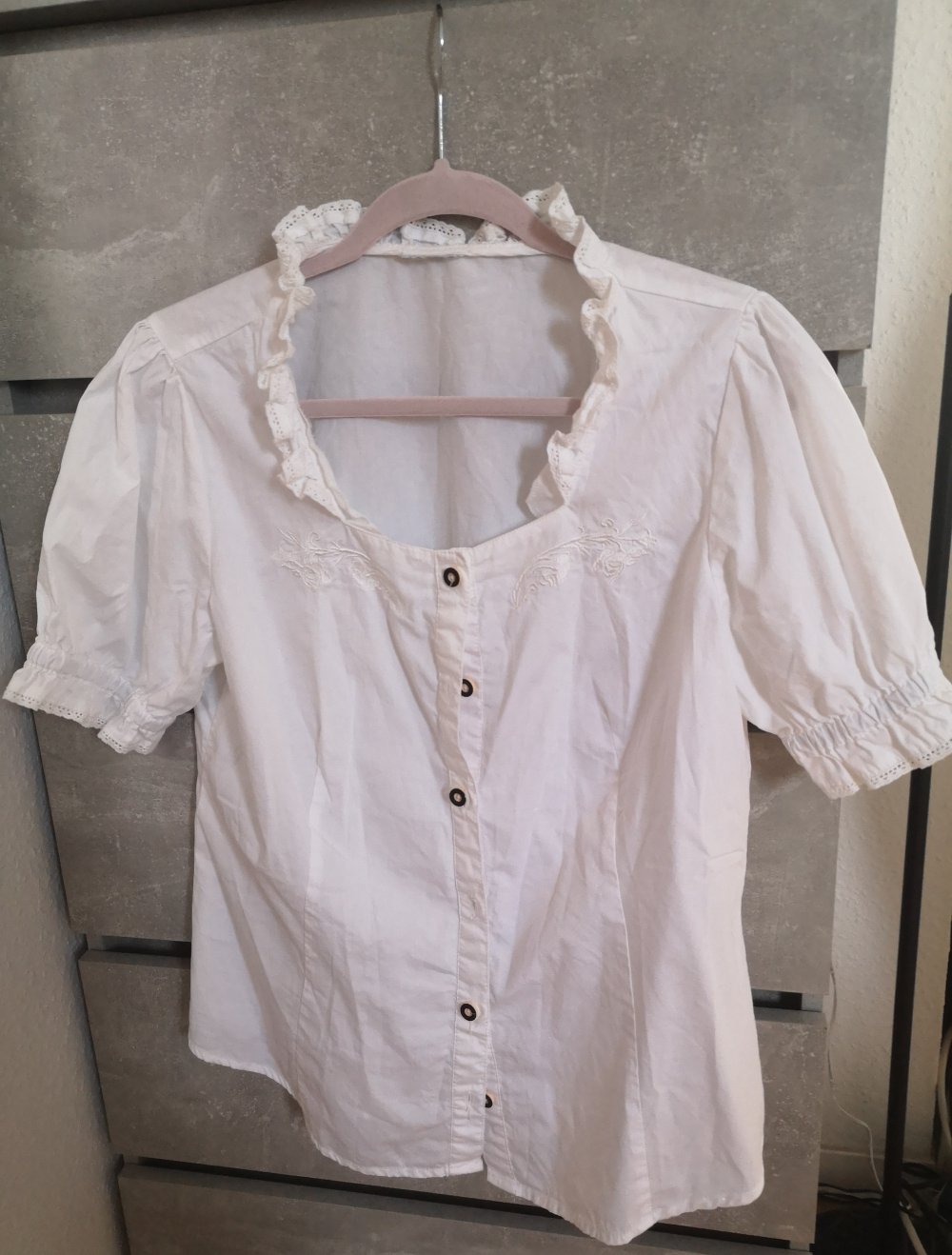 Trachtenbluse