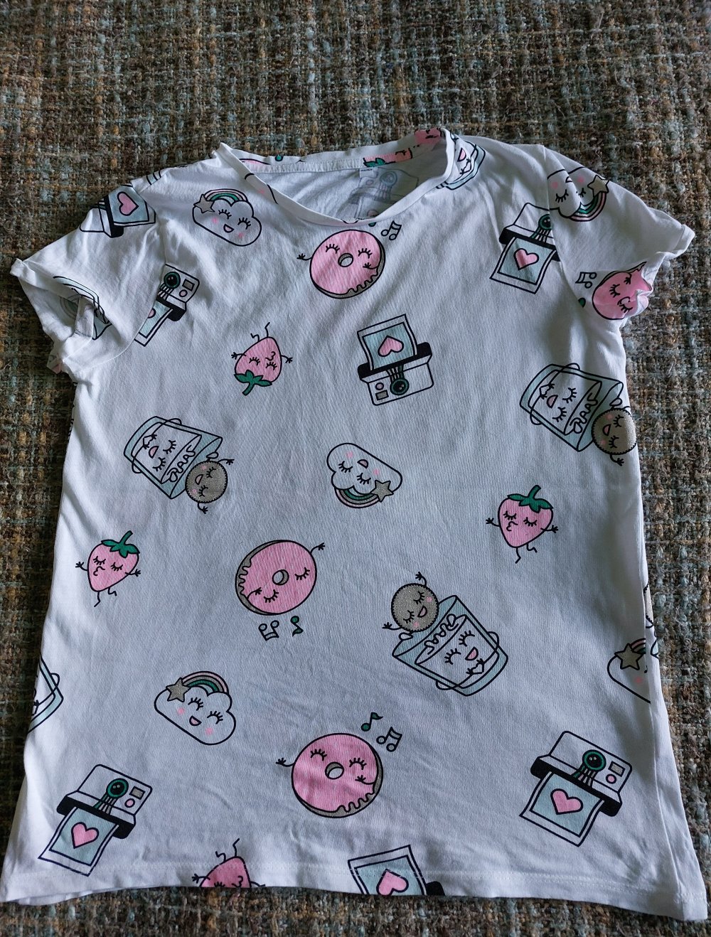weißes T-Shirt, 4€