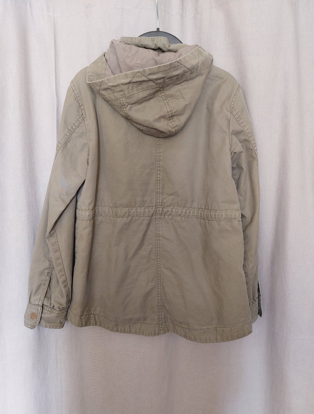 khakifarbener Parka, 10€
