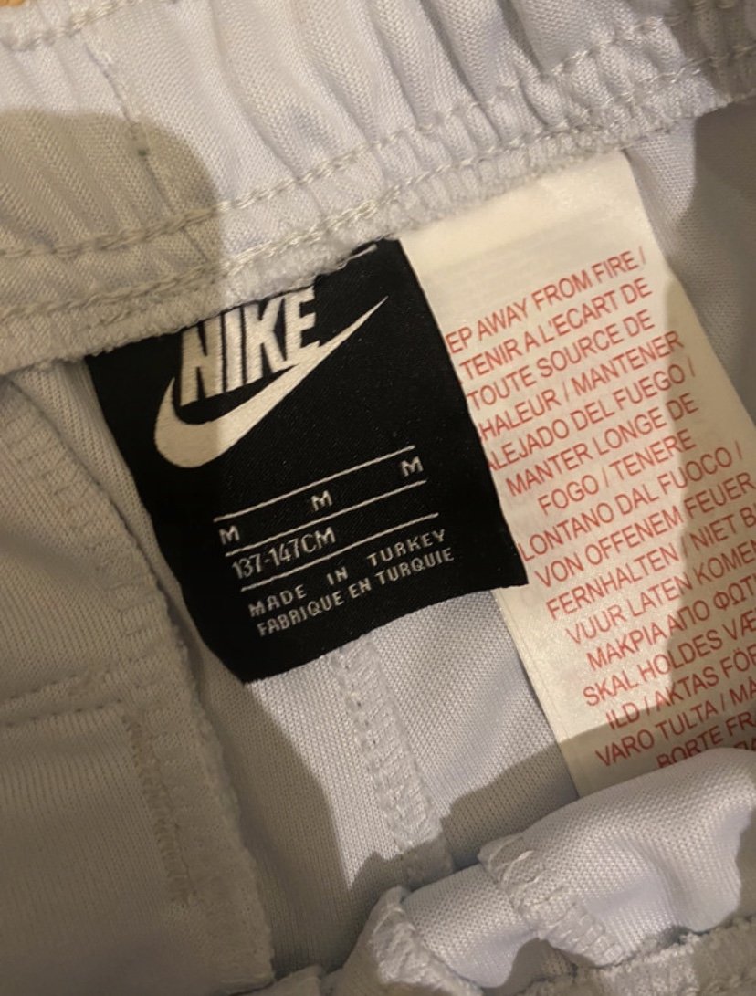 Weise Nike Hose