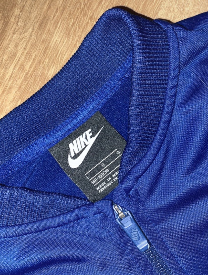 Nike Anzug