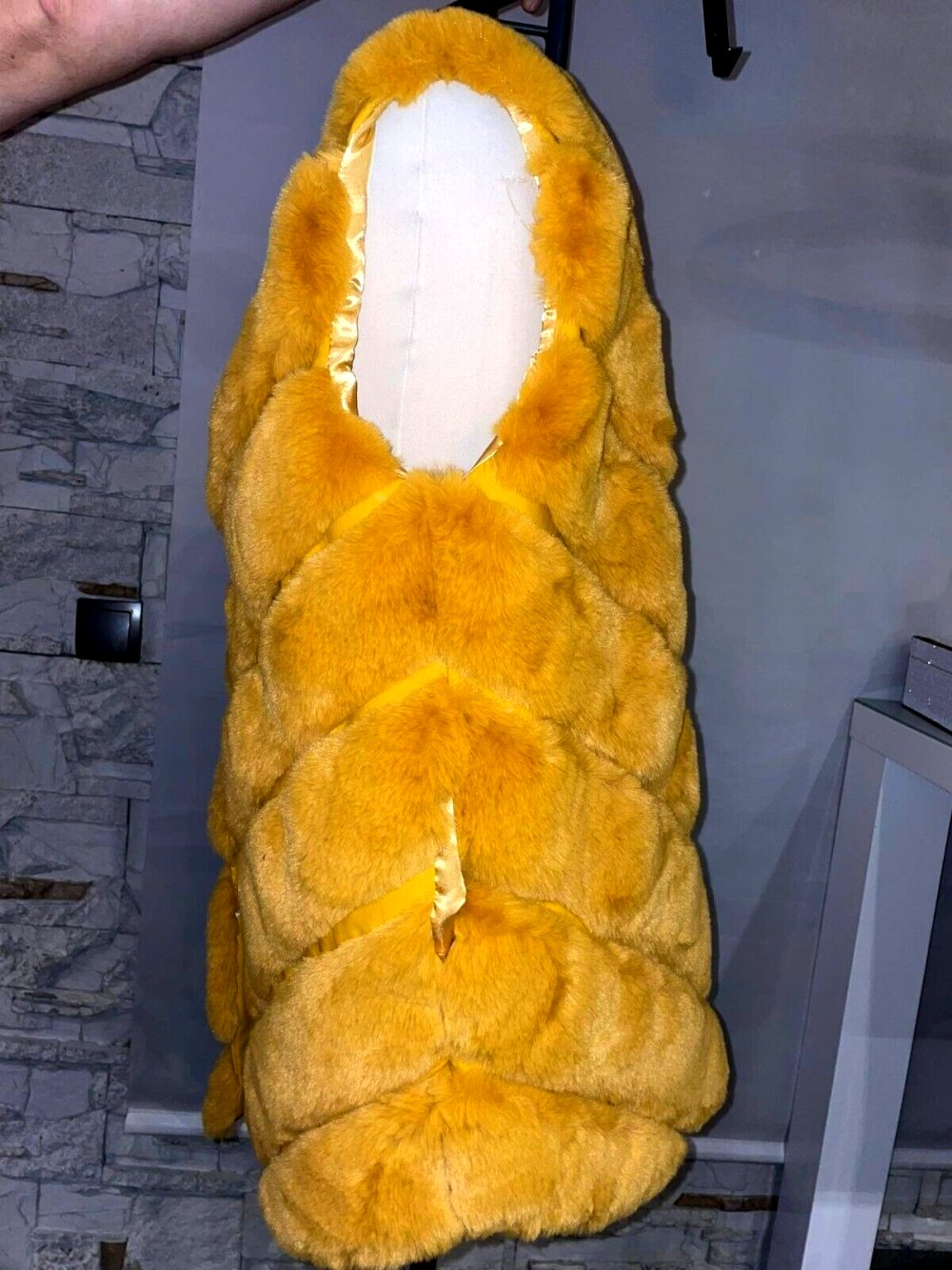 Tolle Winterweste Kunstpelz   in grXL  Farbe Senf   Leder Look    Neu mit Etikett