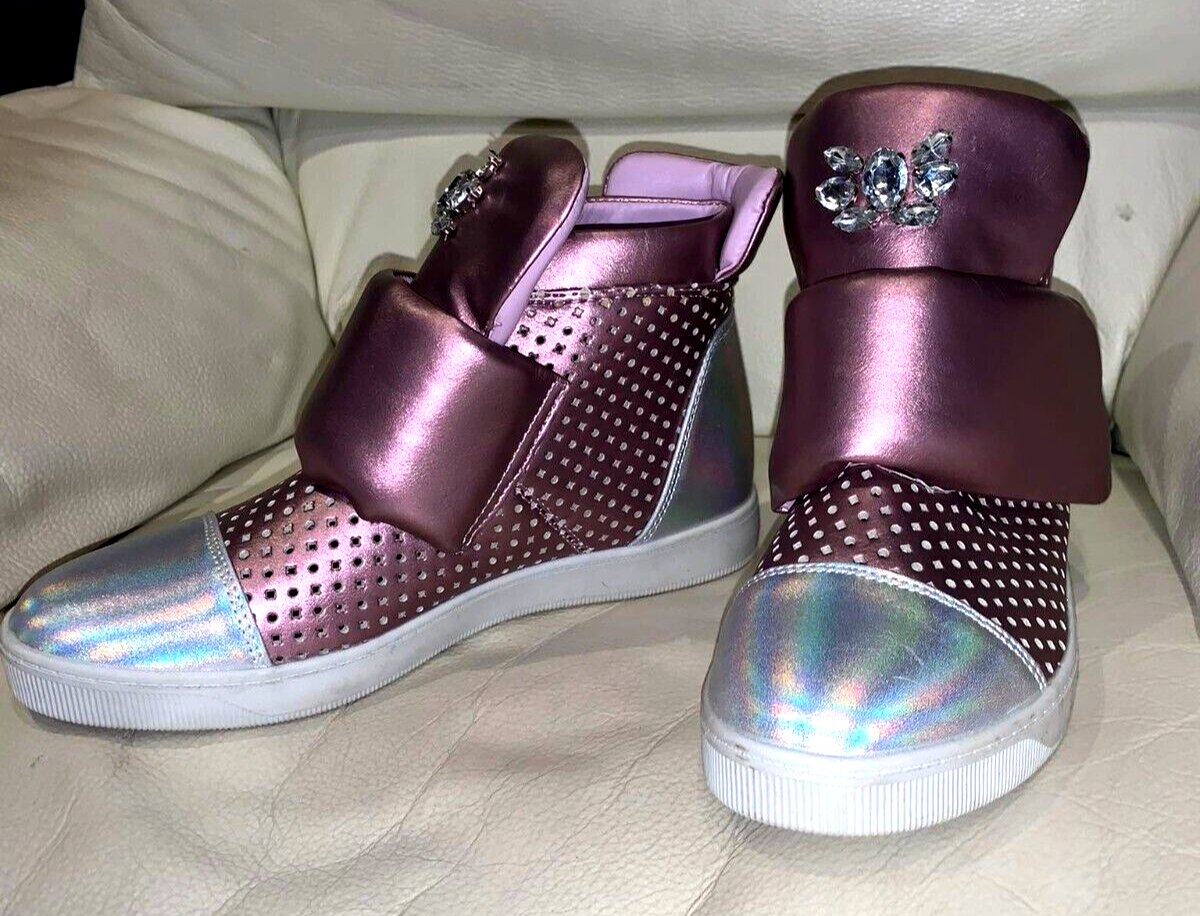 Tolle Boots Stiefelleten Sneacker  in gr 38 Farbe Lila Silber  Kristalle Neu