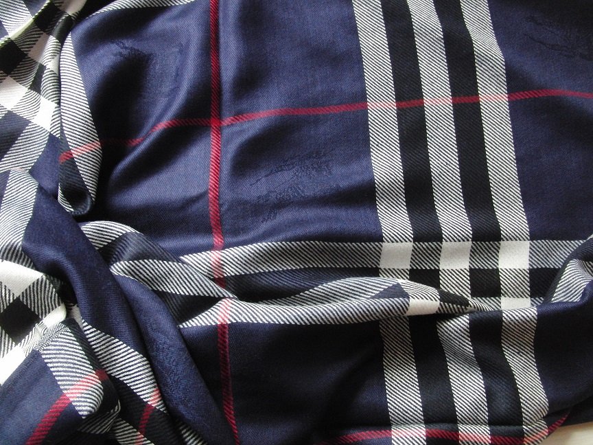 Burberry Schal - Marineblau 70x180cm