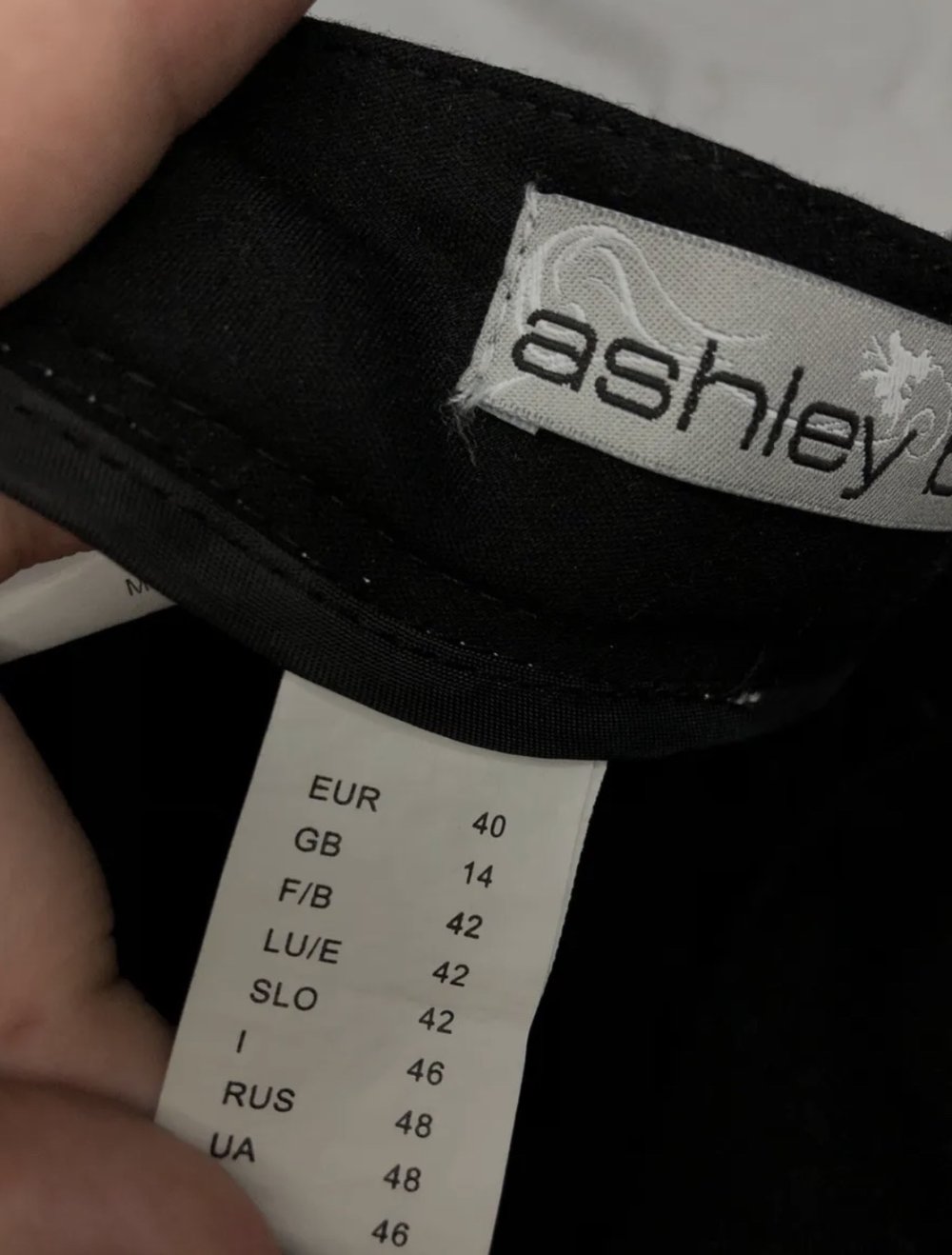 schwarze Gino Slackhose